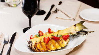 ананас на гриле