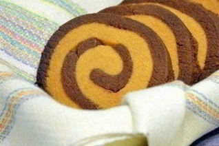 Десертный рулет День и ночь