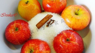 хмельные яблочки в вине на десерт