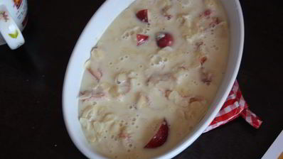 клафути с персиками и миндалем