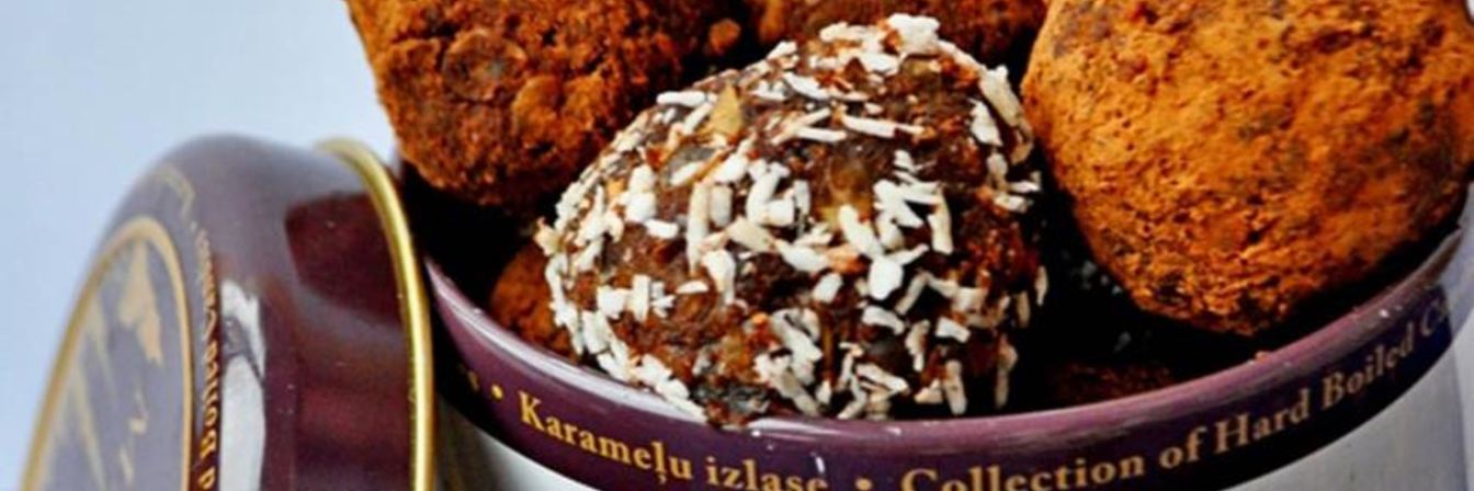 Конфеты из чечевицы и фиников