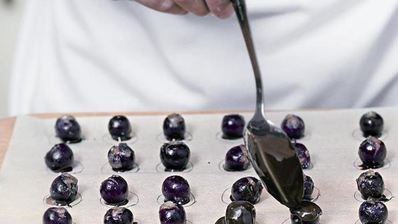 конфеты шоколадная вишня в коньяке