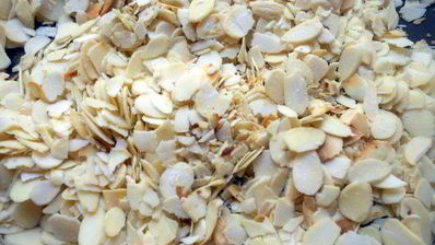 мягкие шоколадно-имбирные конфеты с вишней