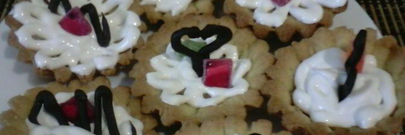 Корзиночки с кремом