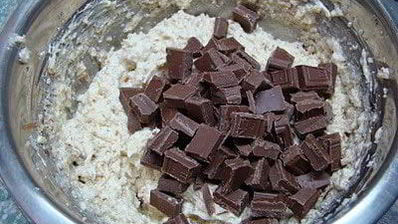 кростата с миндальным кремом и шоколадом