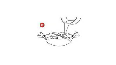 шашлыки из ананаса с соусом крем-фреш