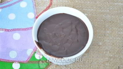 кейк-попсы в рожке для мороженого