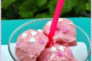 Мороженое Клубника со сливками