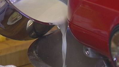 мороженое с вялеными фруктами