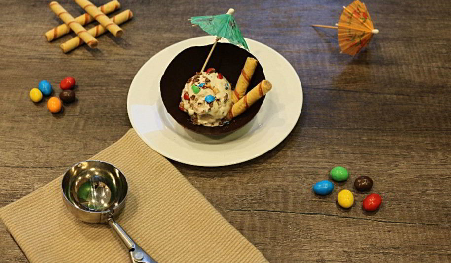 Рецепт мороженого в шоколадных вазочках