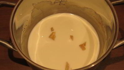 соленое мороженое с крабовыми палочками