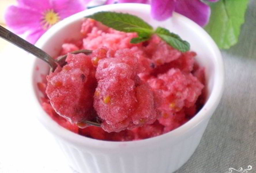 Сыроедческое мороженое