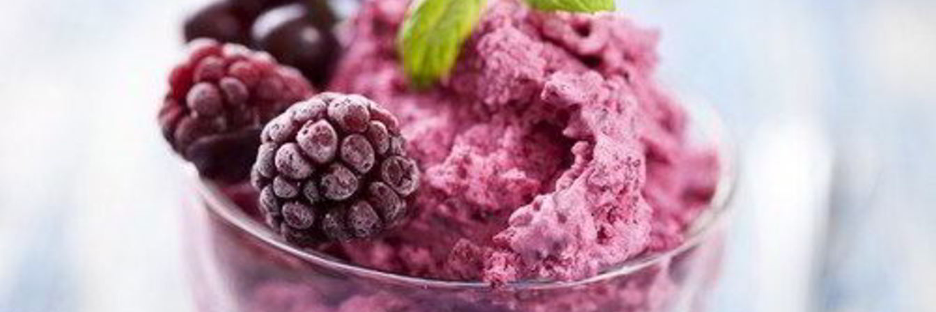 Ягодное йогуртовое мороженое