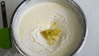 лимонно-клубничный муссовый торт