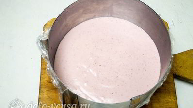 лимонно-клубничный муссовый торт