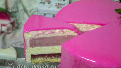 лимонно-клубничный муссовый торт