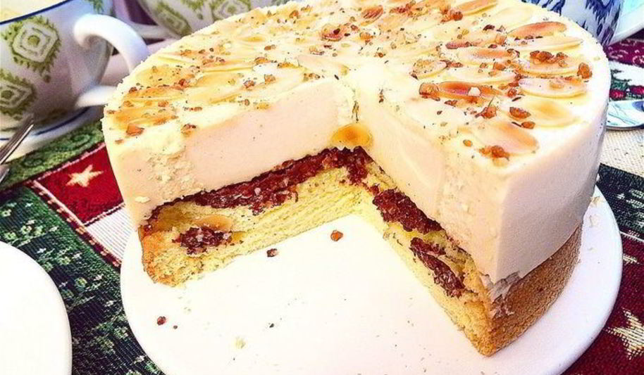 Рецепт торта-мусса с соленой карамелью