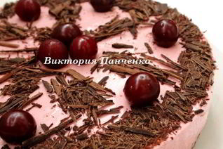 Вишнево-шоколадный торт-мусс