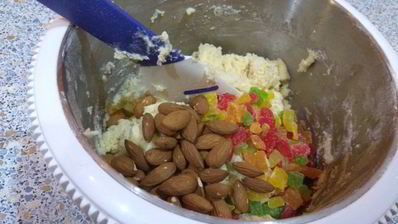 творожный бездрожжевой кулич