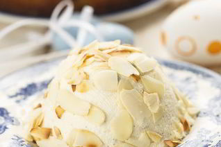 Заварная царская пасха с миндалем