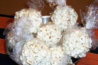 Шарики из попкорна