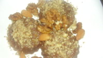 кофейное суфле с шоколадом и орехом