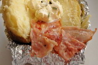 Печеный картофель с суфле из тимьяна