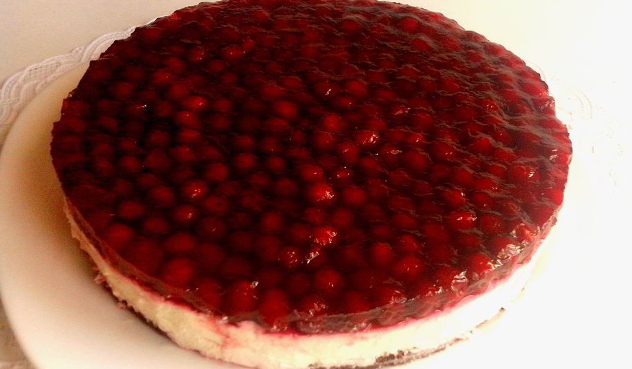 Рецепт торта-суфле с вишней