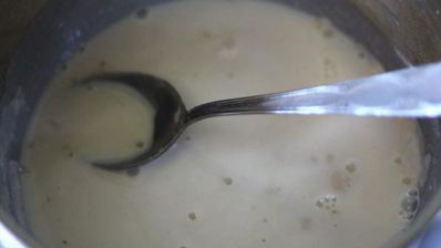 ванильный пудинг с изюмом