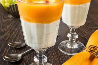 Ванильный пудинг с персиками