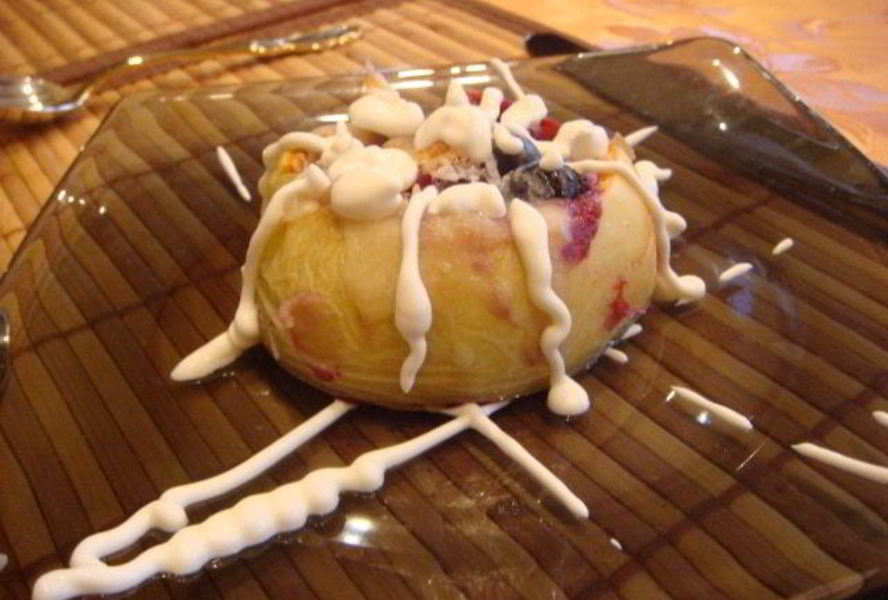 Яблоки, запеченные с начинкой