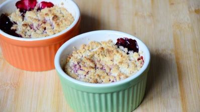 ягодный крамбл