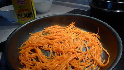 чанчи куксу — праздничная корейская лапша