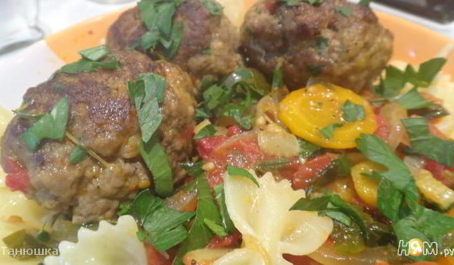 Рецепт фрикаделек на овощной подушке