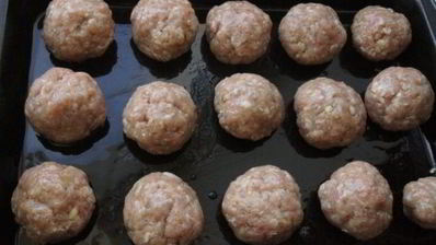 фрикадельки с фетой и соусом чимичурри