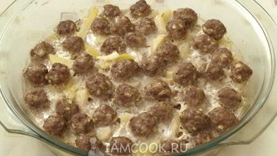 фрикадельки с картошкой в духовке