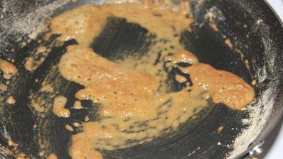 фрикадельки со сливочным сыром в белом соусе