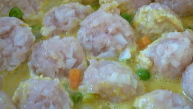 фрикадельки в кокосовом молоке