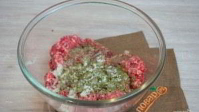 острые фрикадельки в томатном соусе