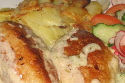 Рыбные фрикадельки в сметанном соусе