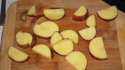 картофель печеный с розмарином