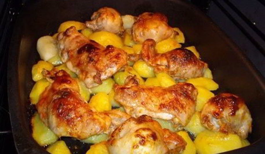 Рецепт картофеля с курицей в духовке