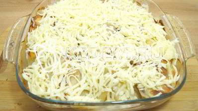 картофель с мясом в духовке