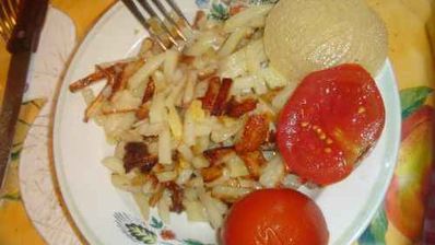 картофель жареный с помидорами