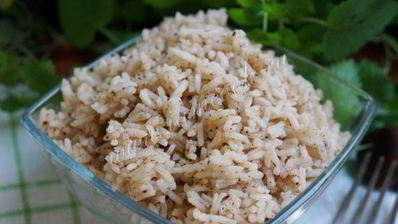 пряный рис со специями в мультиварке