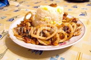 Рис с креветками и кальмарами