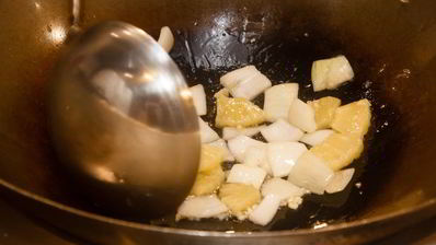 рис с курицей и ананасом