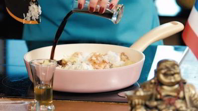 тайский рис с ананасами и креветками