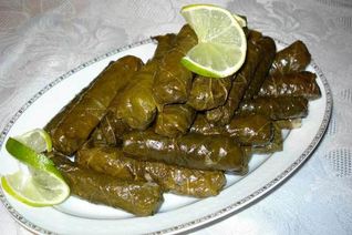 Голубцы в виноградных листьях