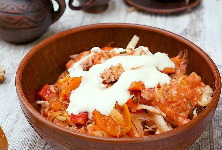 Ленивые голубцы с фаршем и рисом